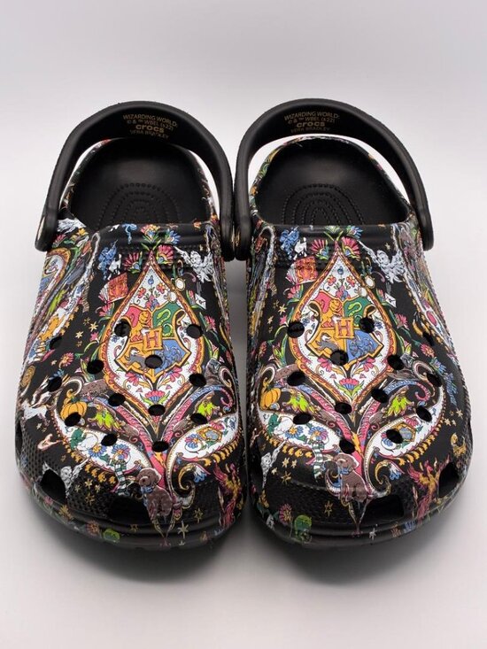 Crocs Vera Bradley HARRY POTTER Hogwarts Wizarding World W 12 (M 10) Adult Shoes